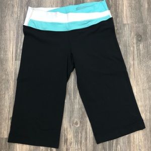 Lululemon Astro Crops size 8